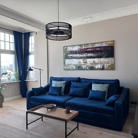 Stocznia, Shipyard With A Sauna גדנסק